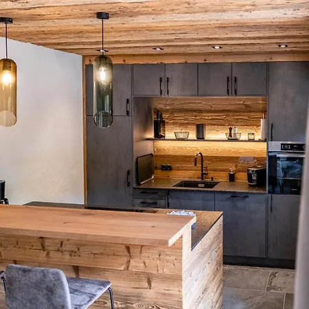 Natursinn Mountainchalets * Flachau