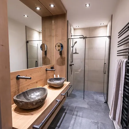 Aparthotel Natursinn Mountainchalets 4*
